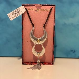 Lucky Brand silver pendant necklace